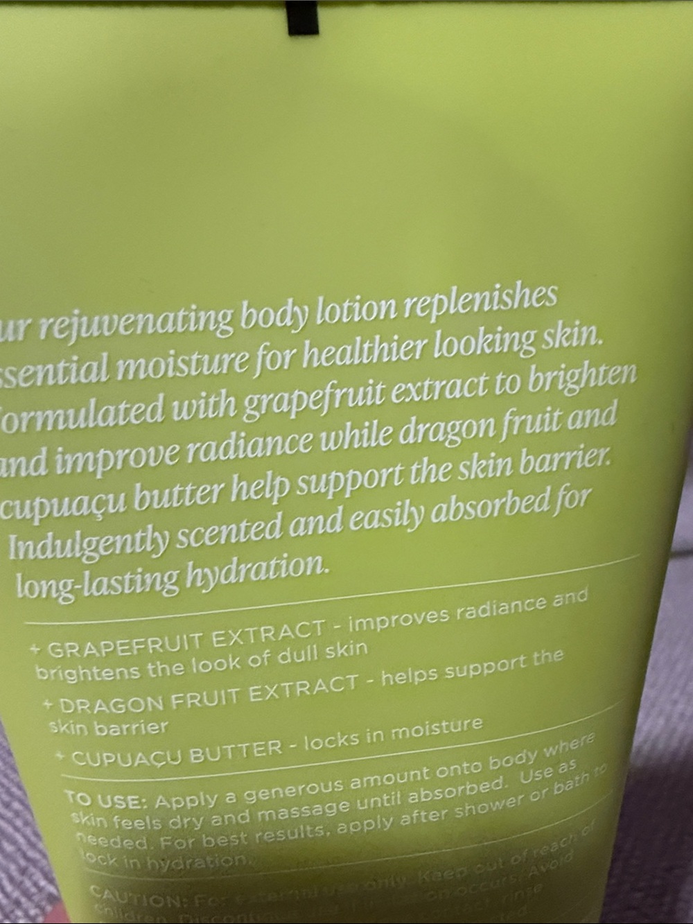 Green Grapefruit Rejuvenating Body Lotion - Picture 3 of 3